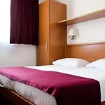 Petka Hotel 3*