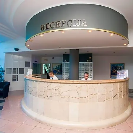 Petka Hotel 3*