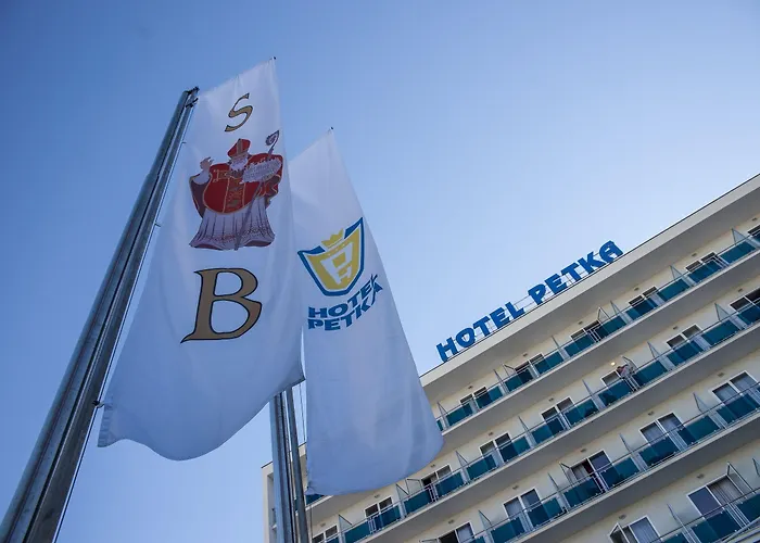 Petka Hotel 3*