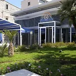 Petka Hotel 3*